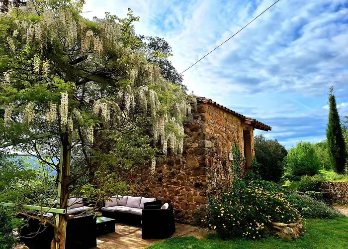 Pedragos 度假居 Sales de Llierca